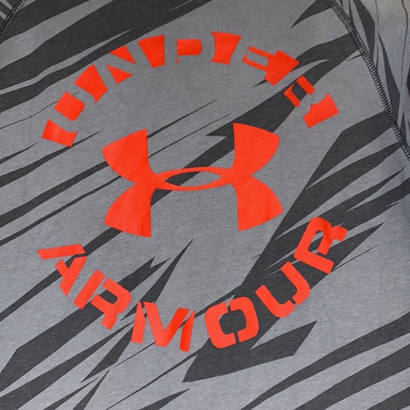 Under Armour Boys Pullover Sweatshirt Youth Large Gray Signature Hoodie B0922 - Picture 3 of 7